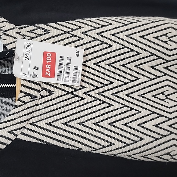 H&M body con dress size 6 - Picture 2 of 5